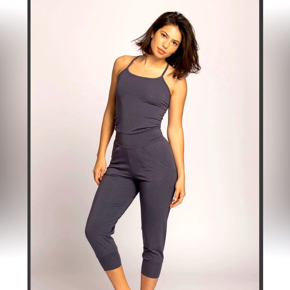 Ripple yoga jumpsuit size med.   EUC. Worn once, too snug.